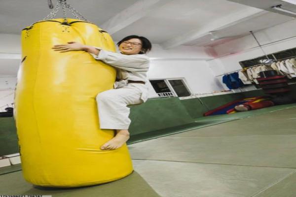 高门槛体育项目及训练攻略(图1)